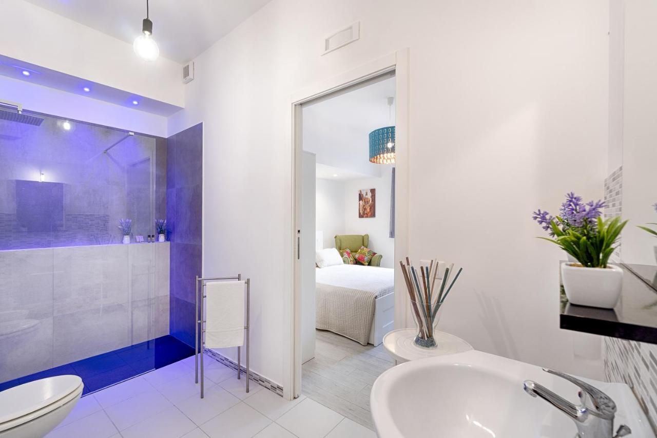 siciliacasevacanze - Marina Domus Rooms Marina di Ragusa Esterno foto